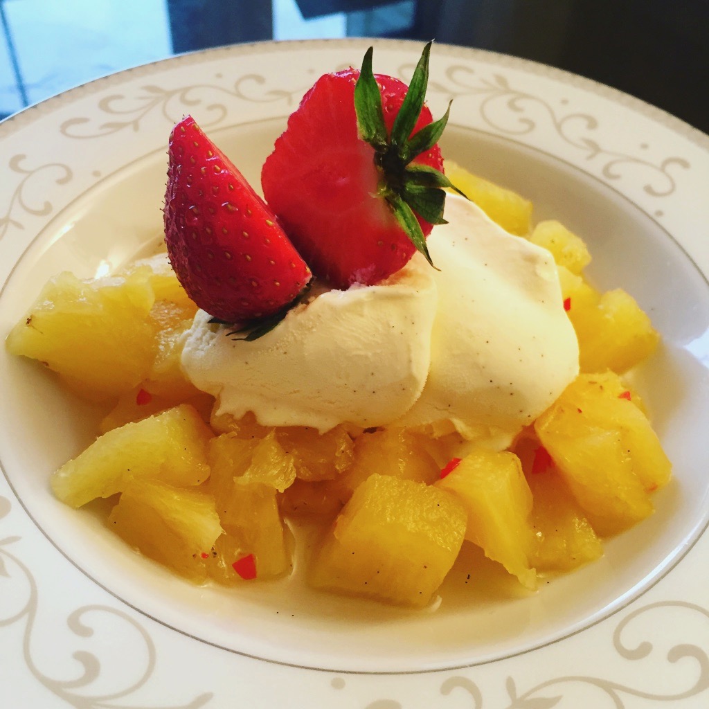 baked_pineapple_with_chilli Ivanna Cooks